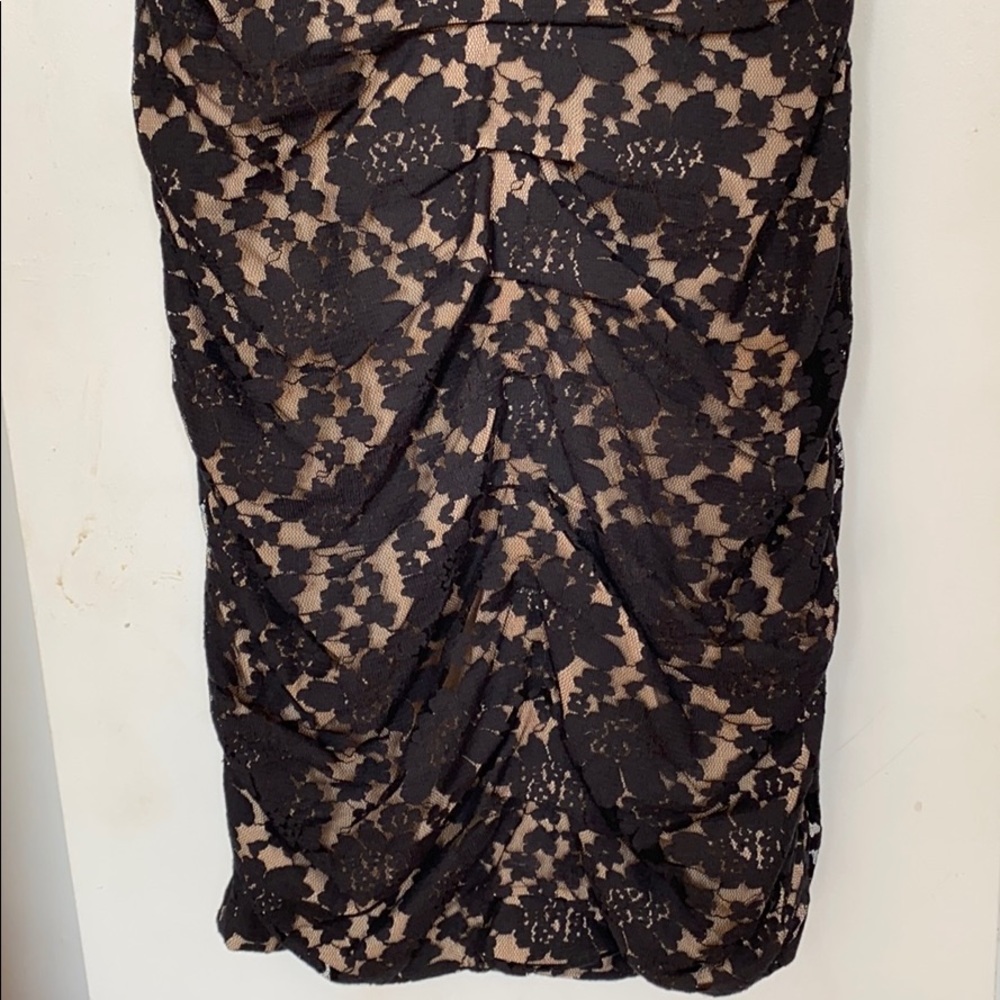 Form Fitting Black Lace Dress with Ruching - Picture 5 of 8